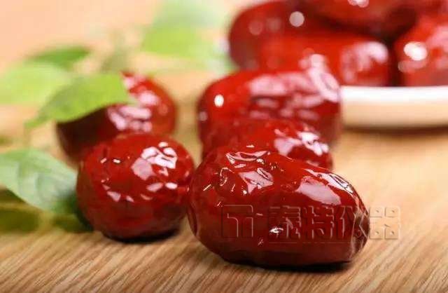 红枣白兰地风味成分分析